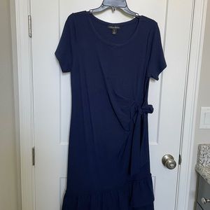 Pea in the Pod Ruffle hem side tie maternity dress